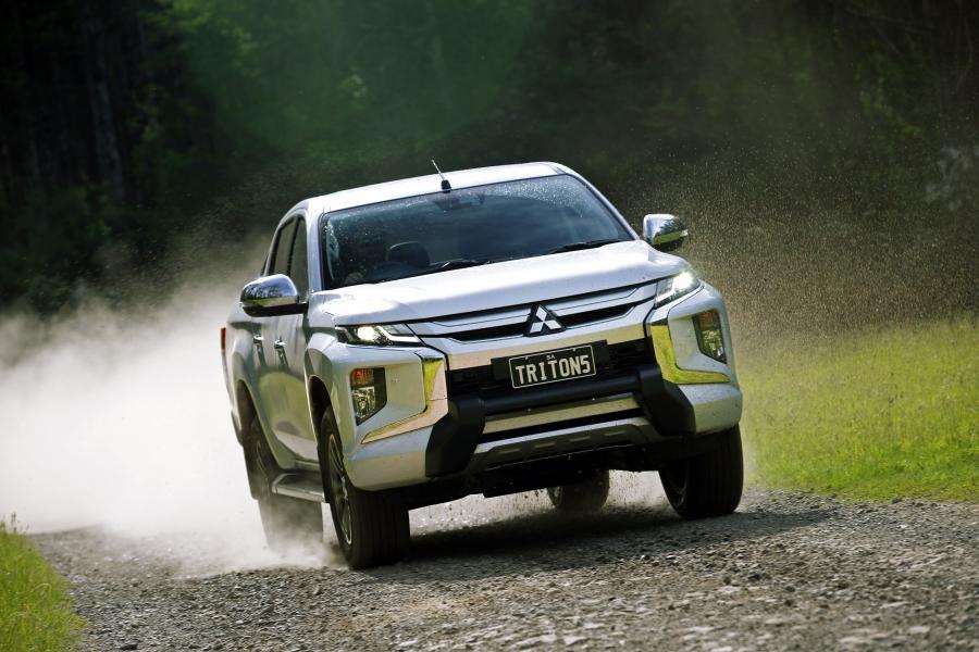  Mitsubishi Triton GLS Premium Club Cab 2019 года  (AU) (фото 3 из 38)